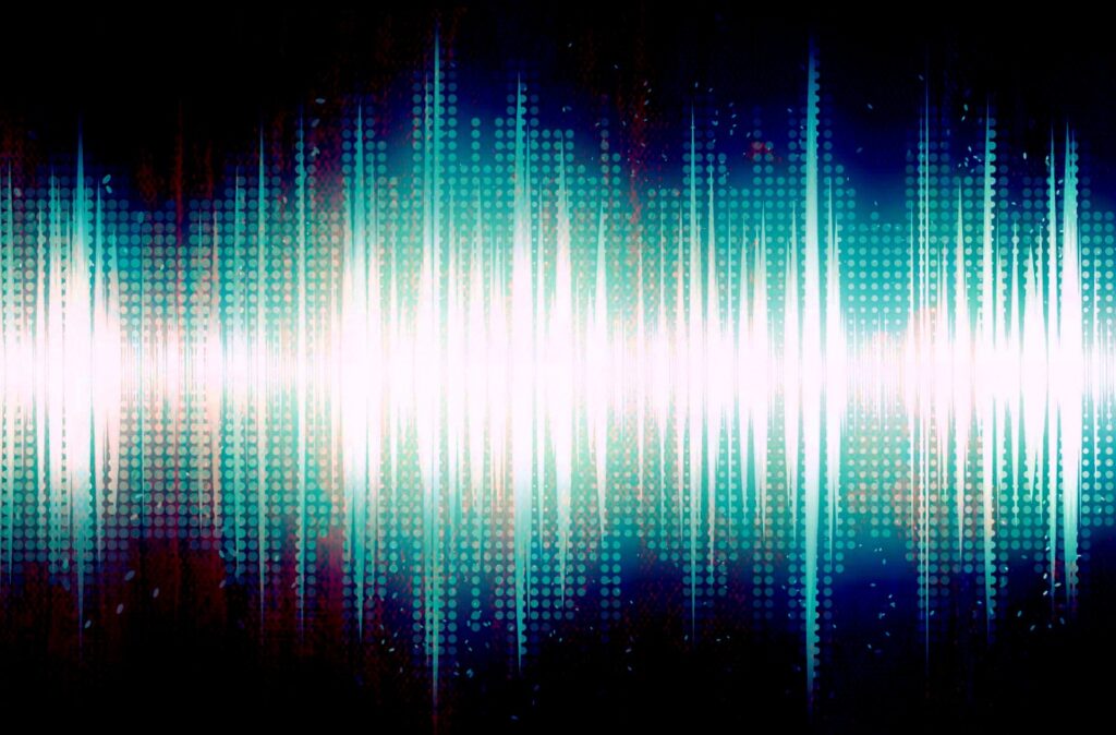 Sound från Pixabay Public Domain https://pixabay.com/sv/ljud-v%C3%A5gor-equalizer-bakgrund-495859/